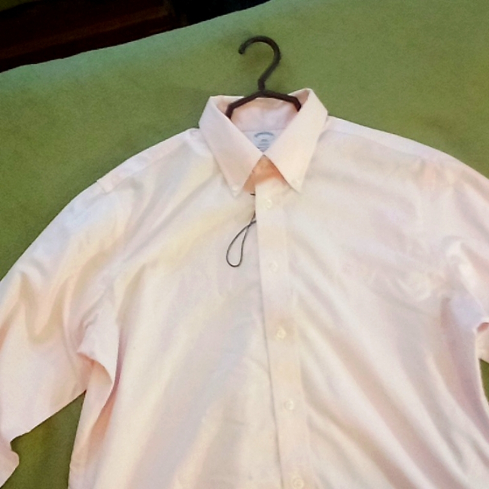Brooks Brothers mens Large pink nwt button up dress shirt